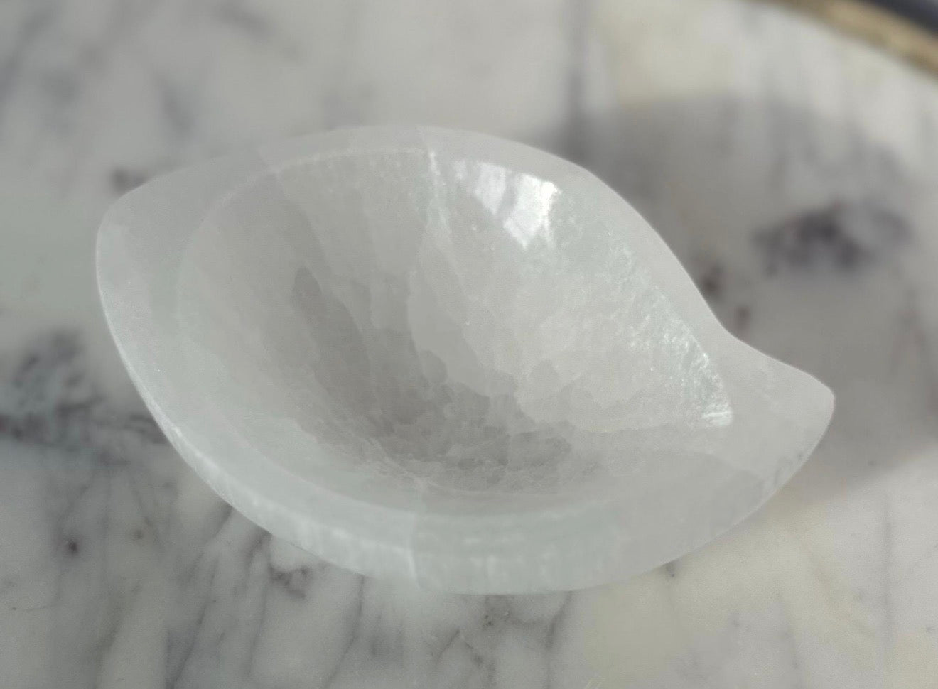 Selenite Satin Spar Crystal Bowl Crystal Gemstone Carving - Heart Or Leaf Shaped
